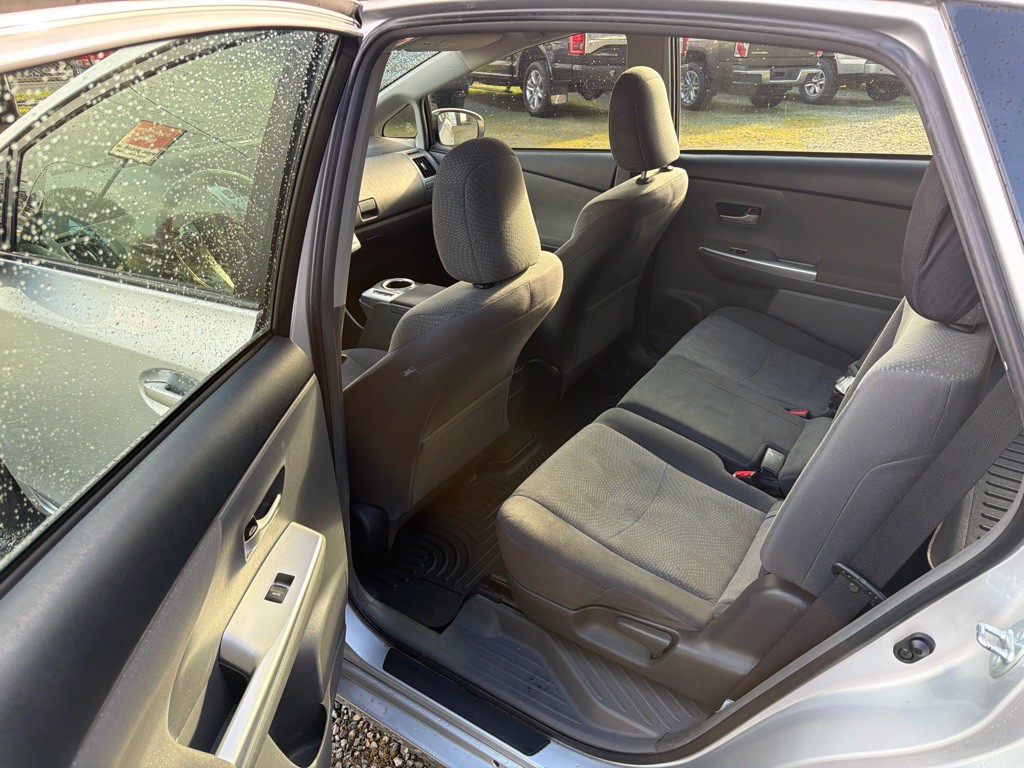 2014 Toyota Prius Image 7