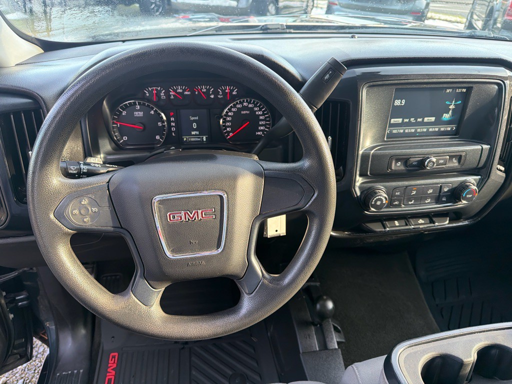 2018 GMC Sierra Image 11