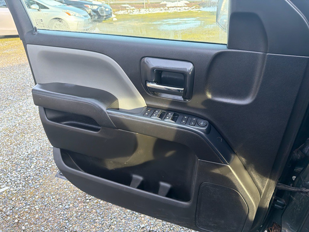 2018 GMC Sierra Image 16