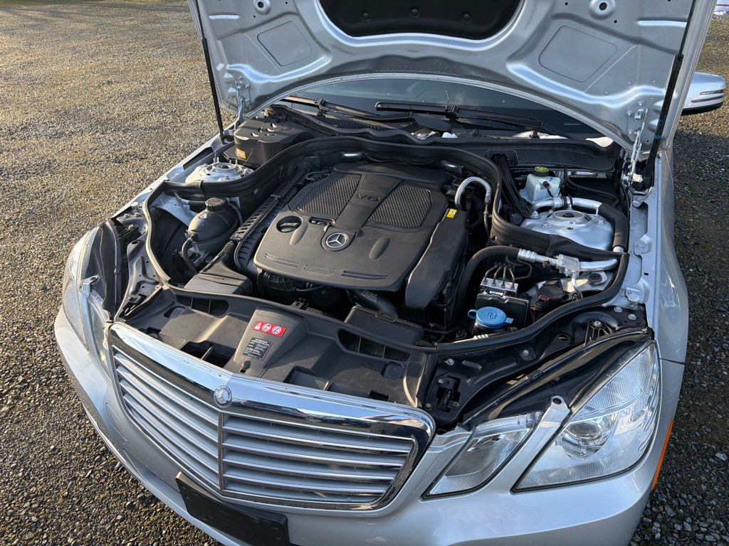 2013 Mercedes-Benz E-Class Image 21