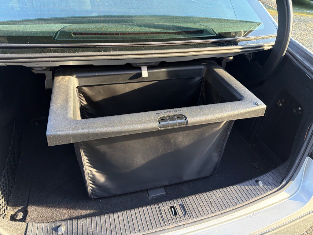 2013 Mercedes-Benz E-Class Image 24