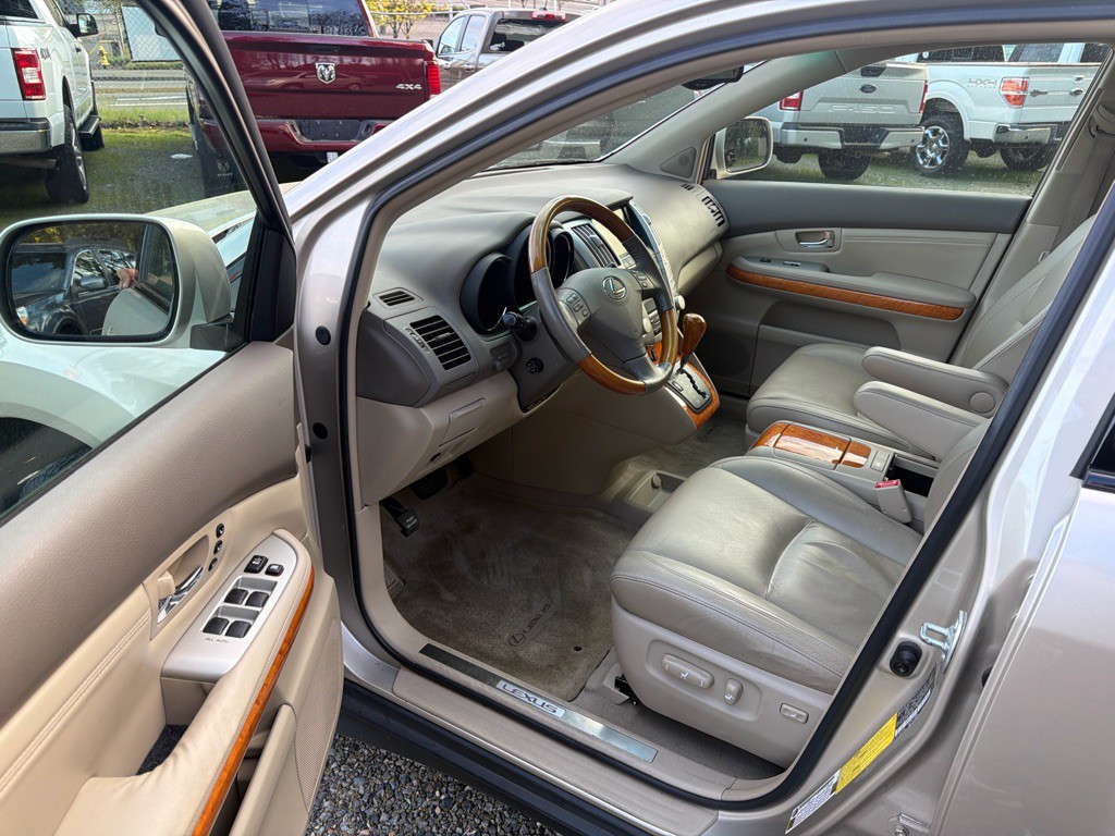2007 Lexus RX Image 10
