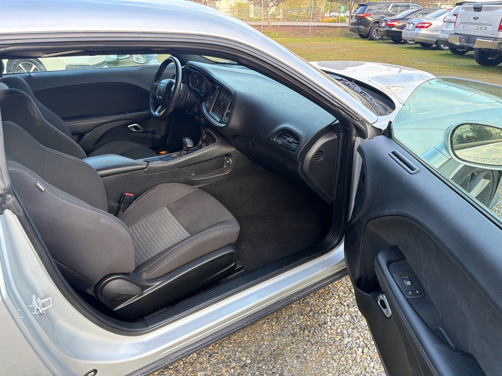 2020 Dodge Challenger Image 7