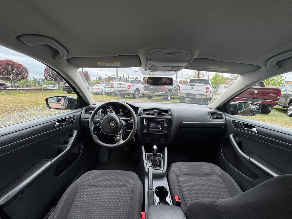 2016 Volkswagen Jetta Image 13