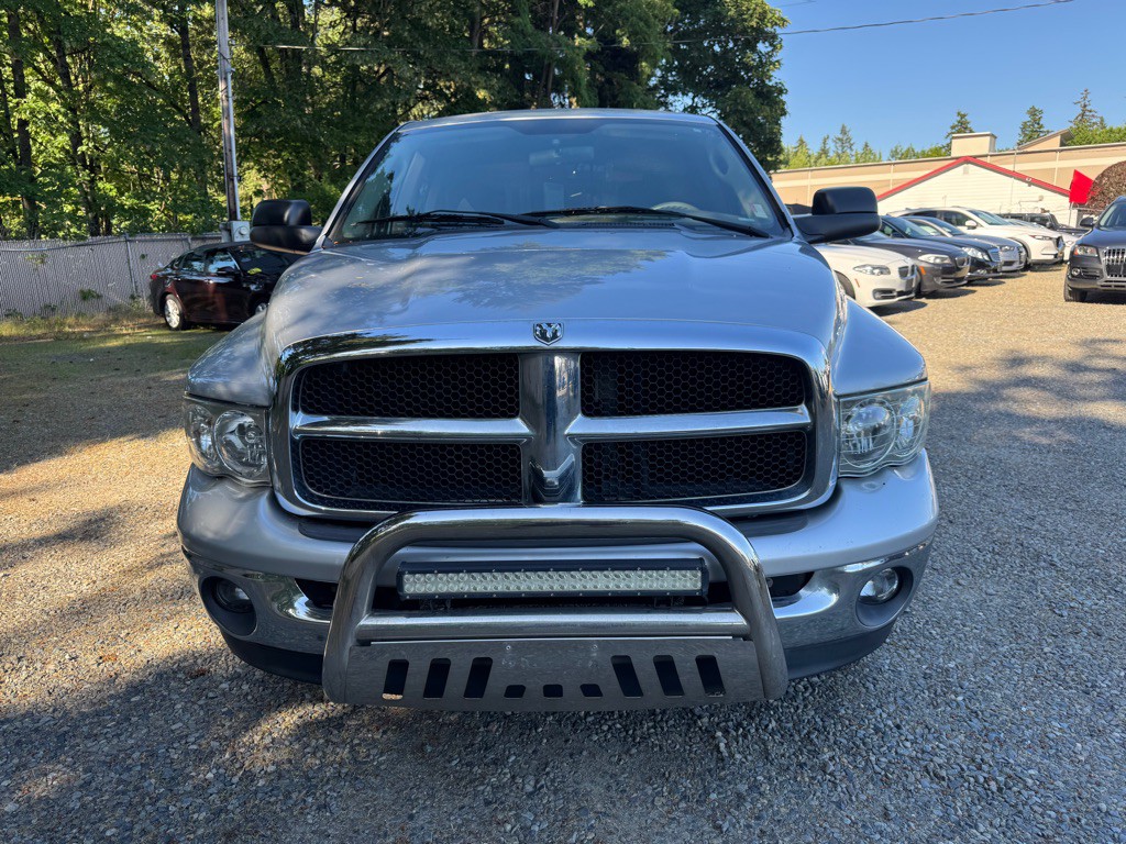 2005 Dodge Ram 1500 Image 2
