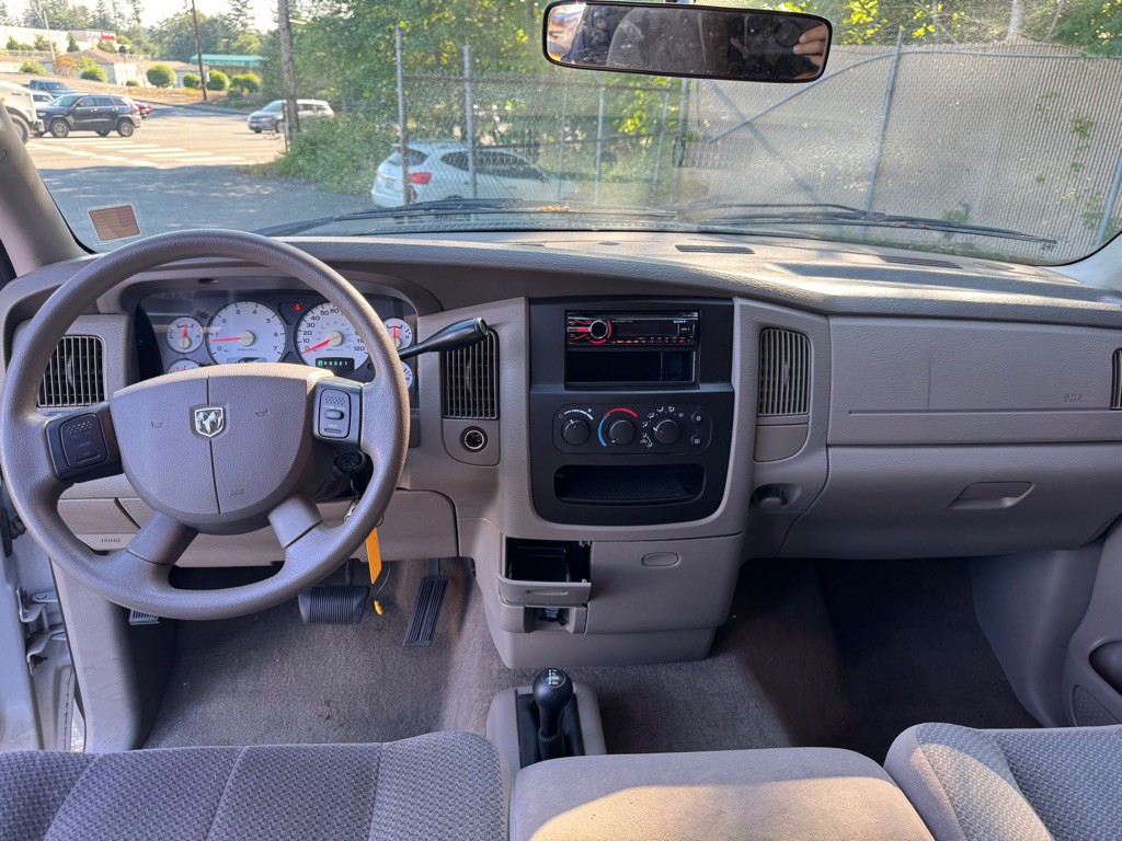 2005 Dodge Ram 1500 Image 8
