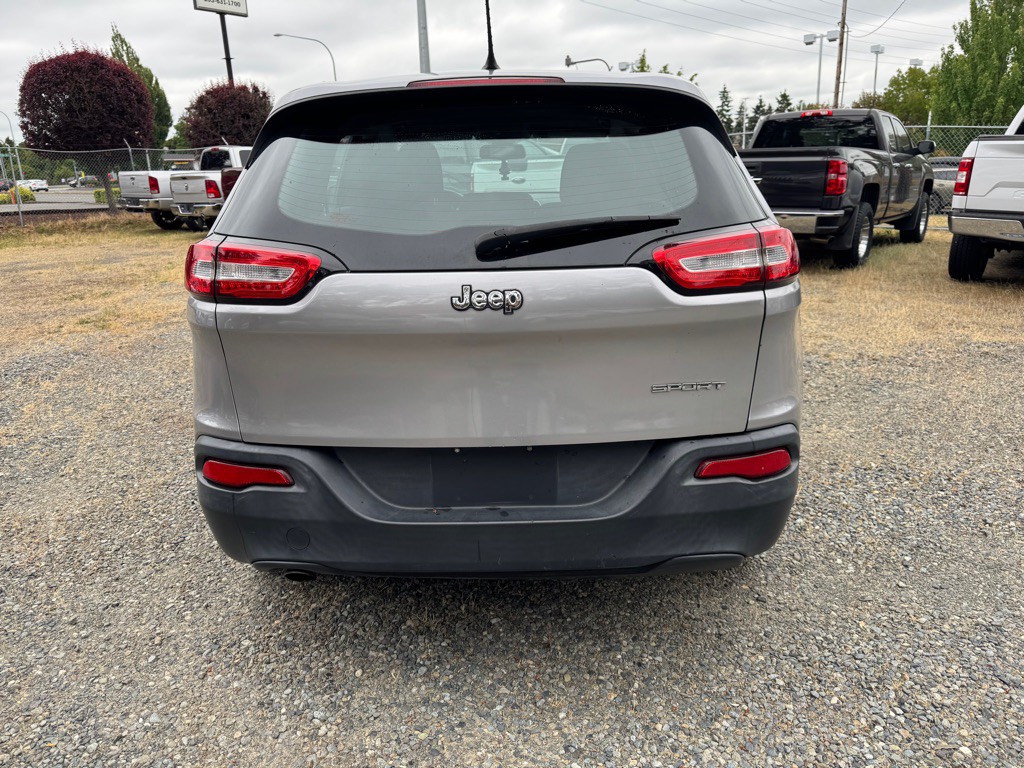 2017 Jeep Cherokee Image 5