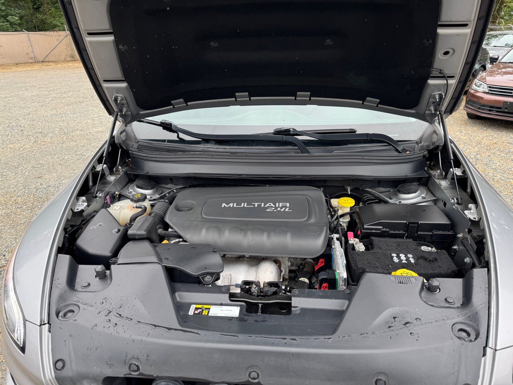 2017 Jeep Cherokee Image 17