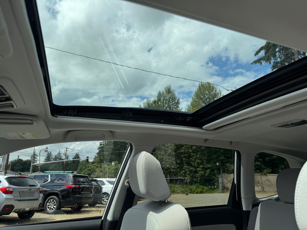 2016 Subaru Forester Image 8