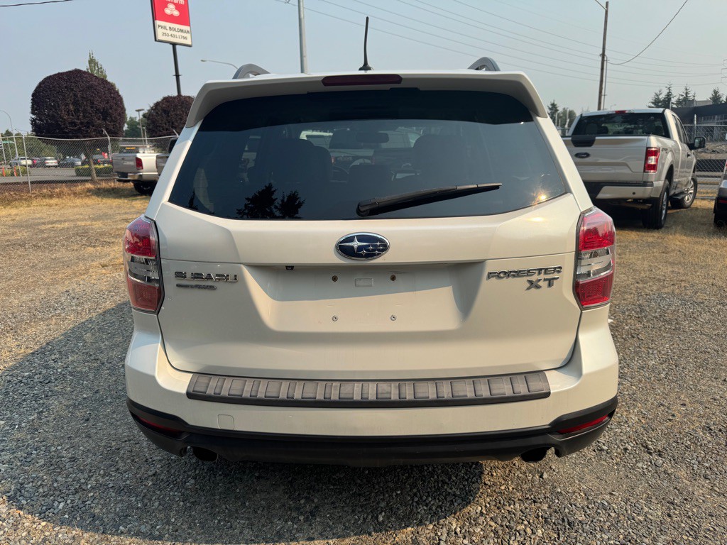 2015 Subaru Forester Image 5