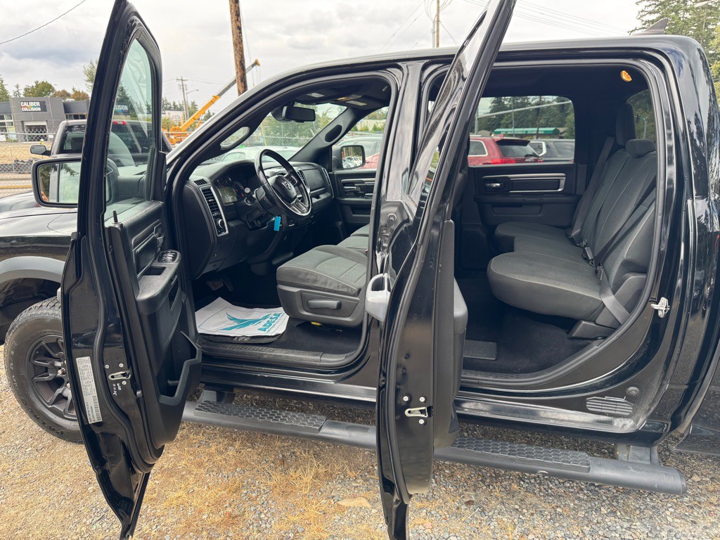 2021 RAM 1500 Image 6