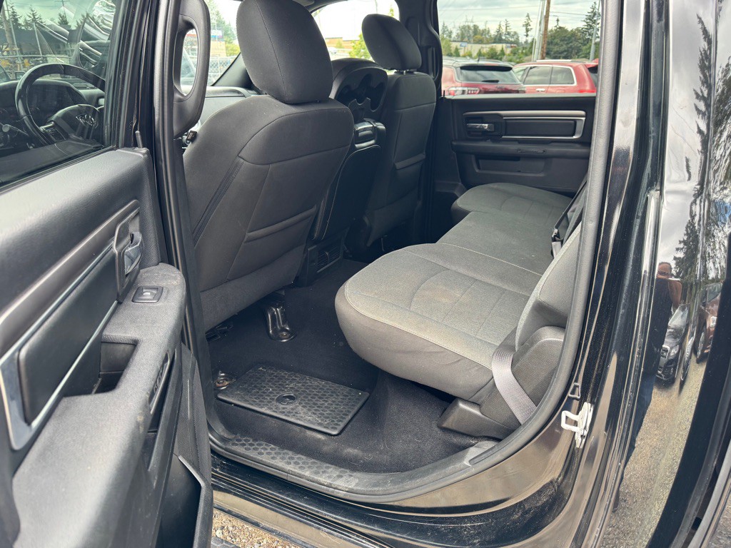 2021 RAM 1500 Image 10