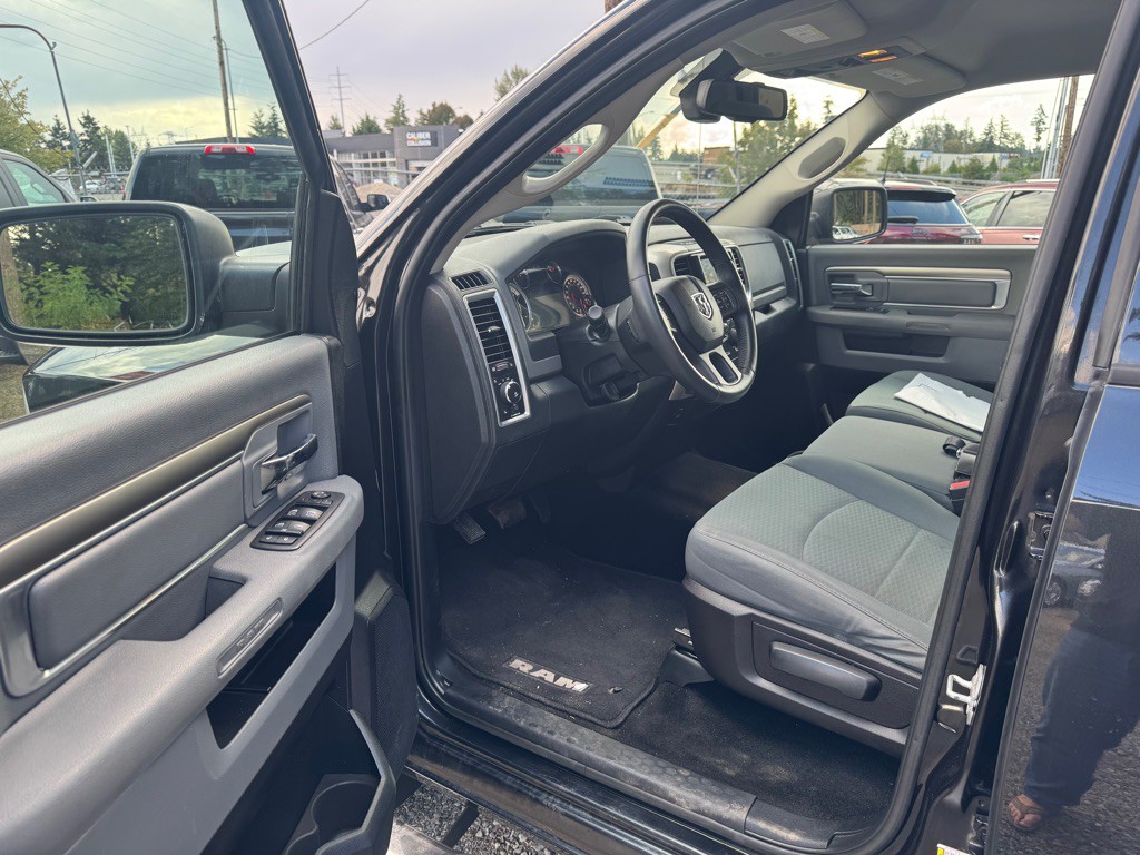 2016 RAM 1500 Image 7