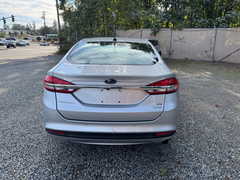 2017 Ford Fusion Image 5