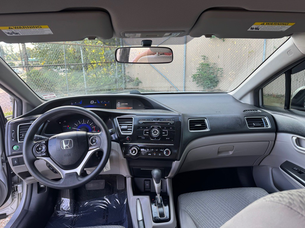 2015 Honda Civic Image 10