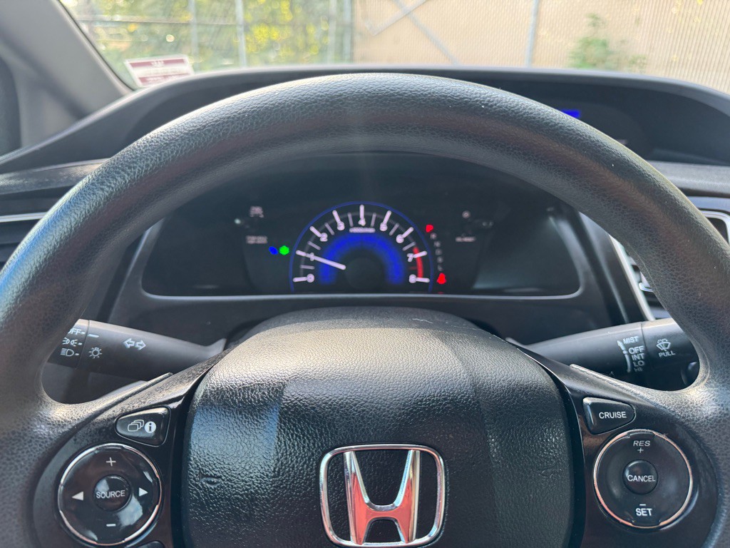 2015 Honda Civic Image 12