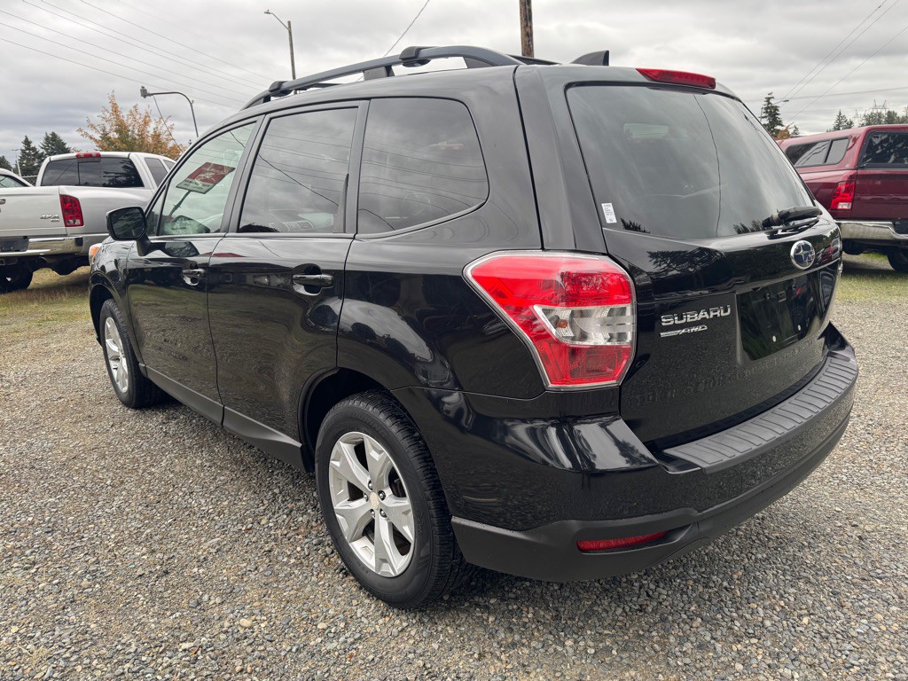 2016 Subaru Forester Image 6