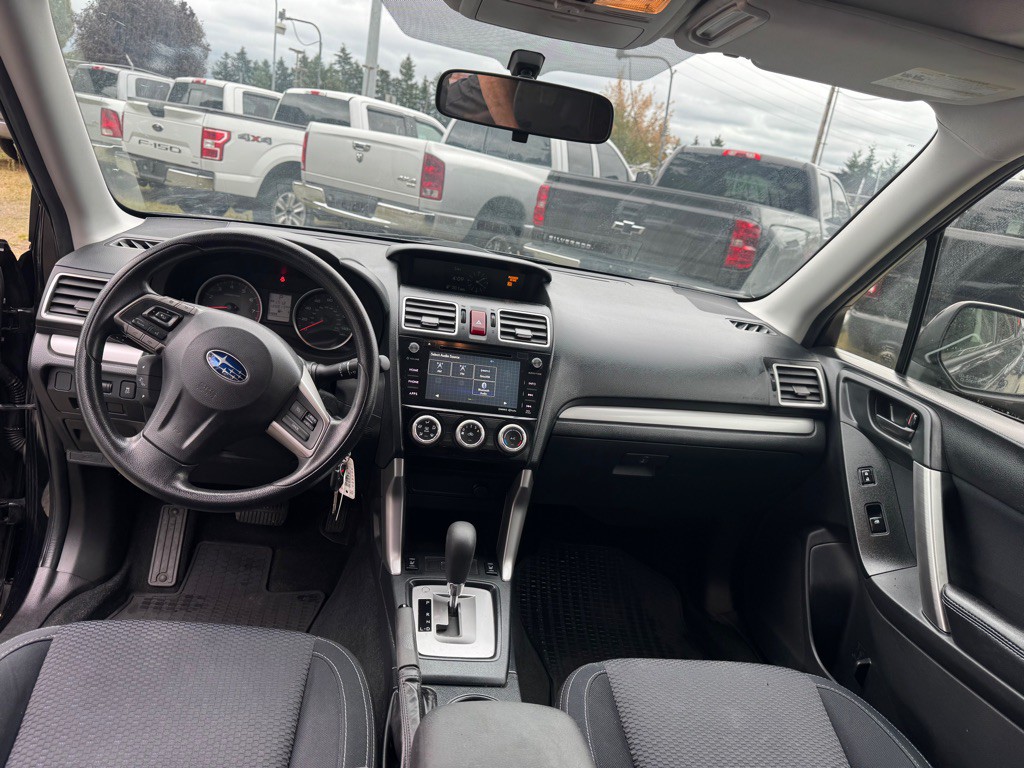 2016 Subaru Forester Image 11