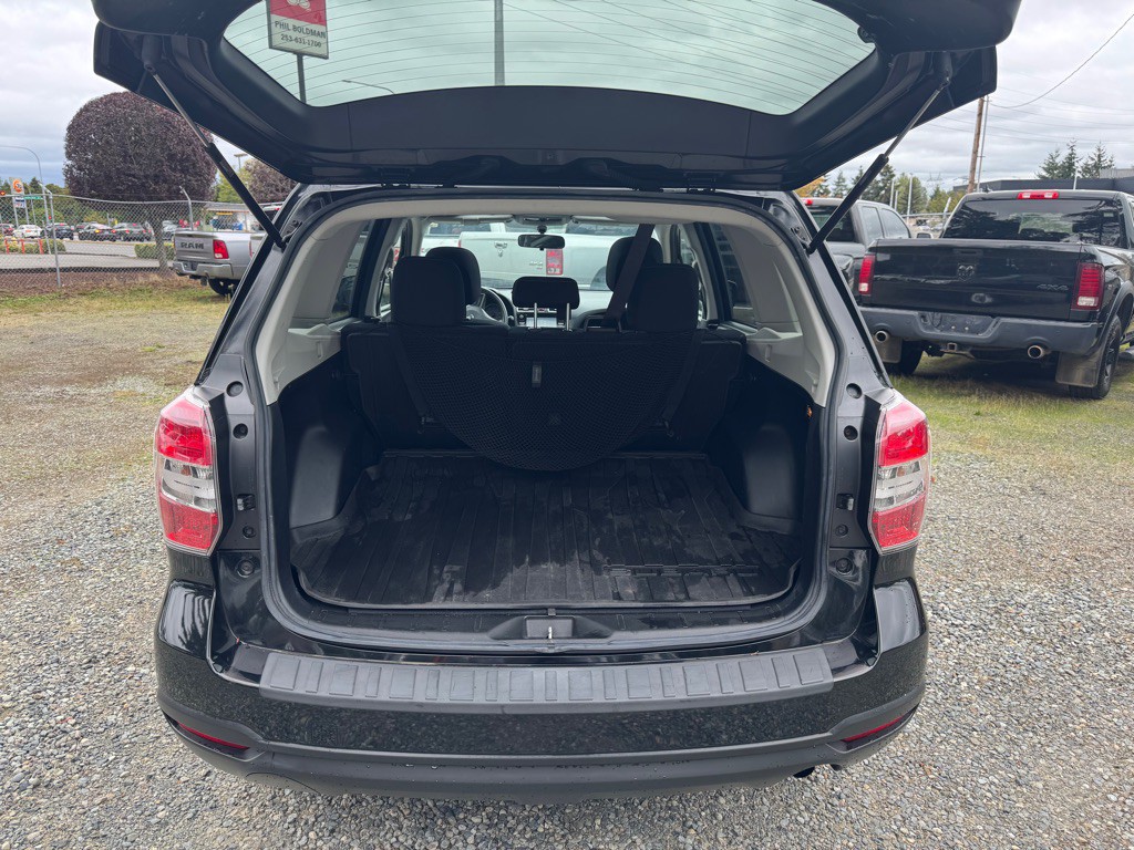2016 Subaru Forester Image 22