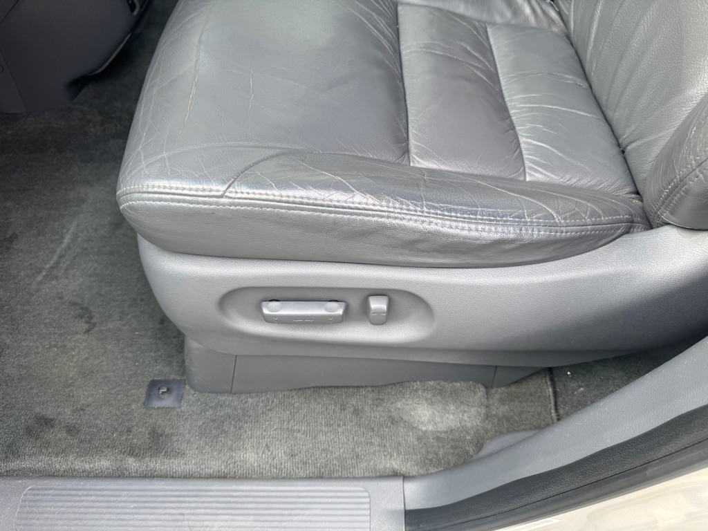 2007 Honda Odyssey Image 10
