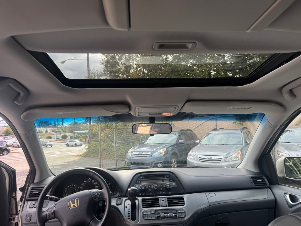 2007 Honda Odyssey Image 12