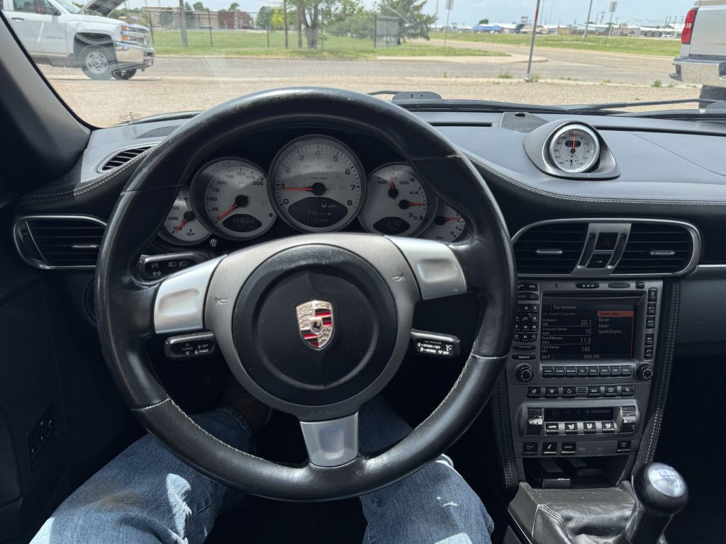 2006 Porsche 911 Image 16