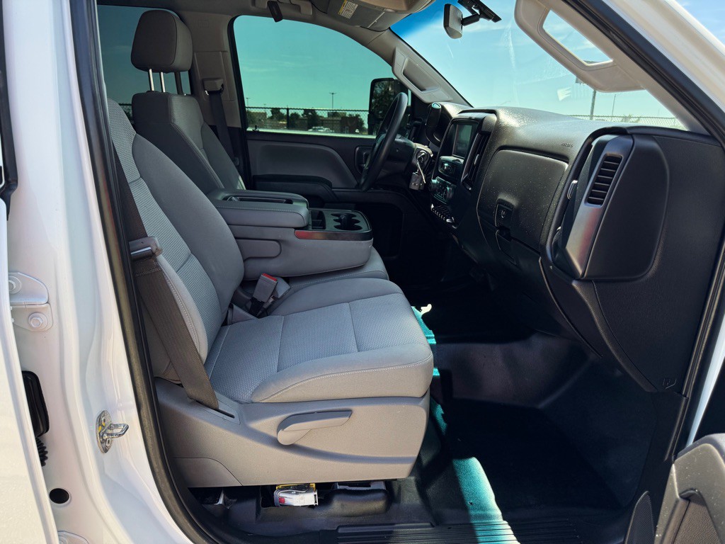 2019 Chevrolet Silverado 1500 Image 12