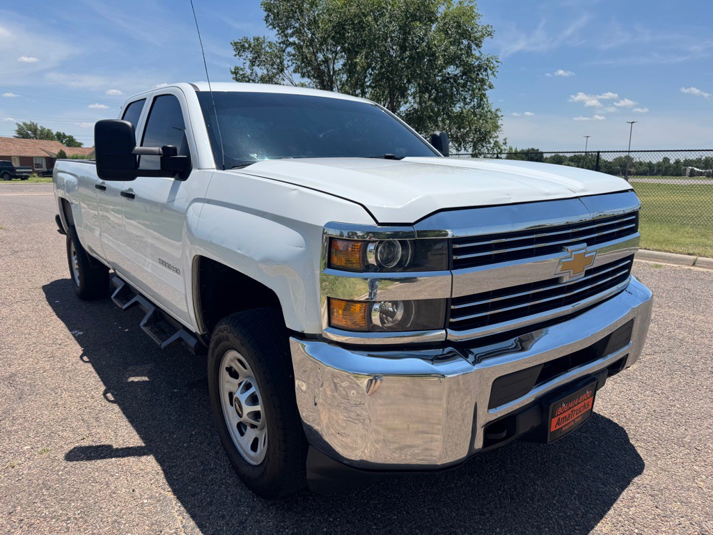 2018 Chevrolet Silverado 1500 Image 4