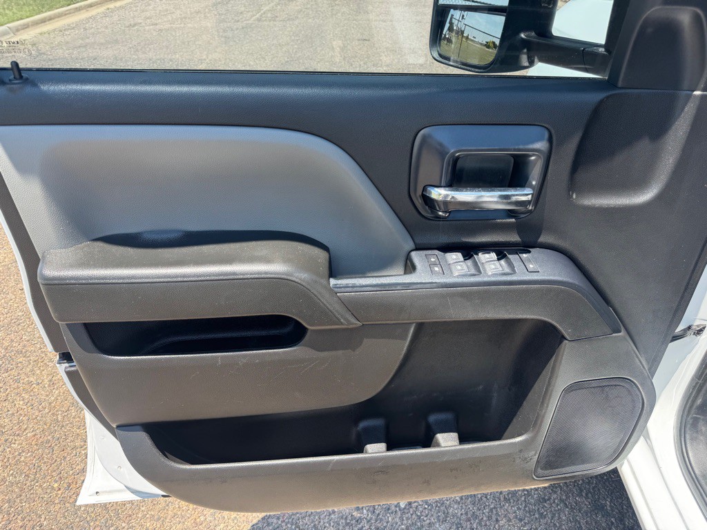 2018 Chevrolet Silverado 1500 Image 16