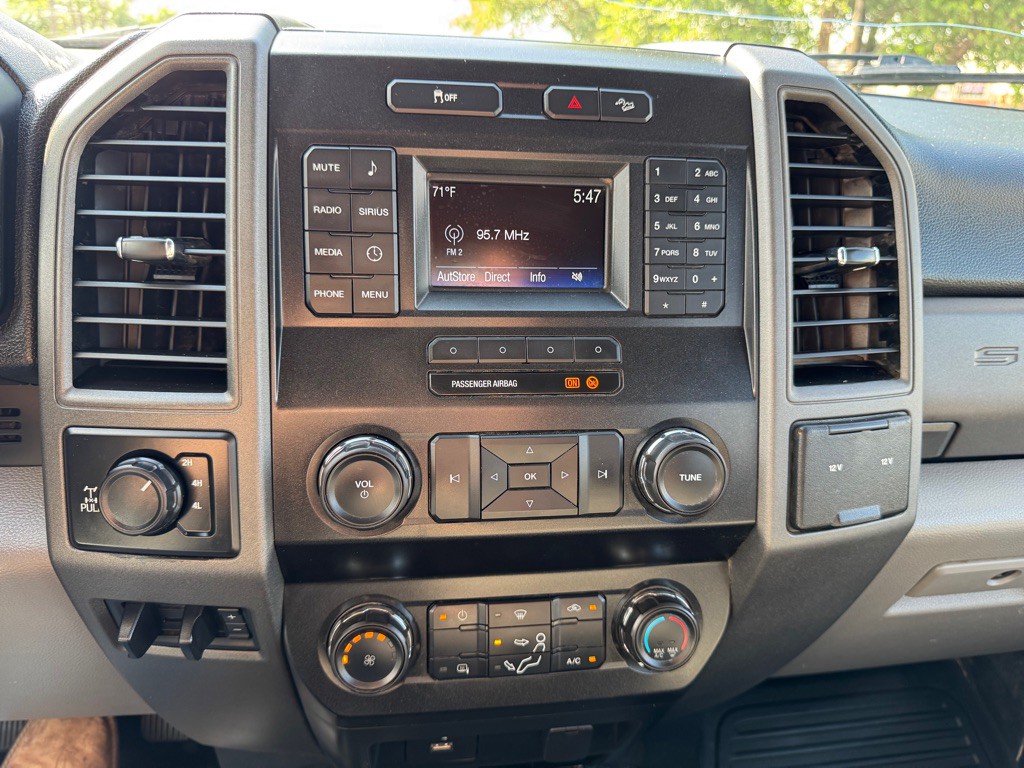 2019 Ford F-250 Image 19