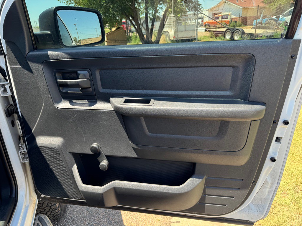 2012 Dodge Ram 2500 Image 12