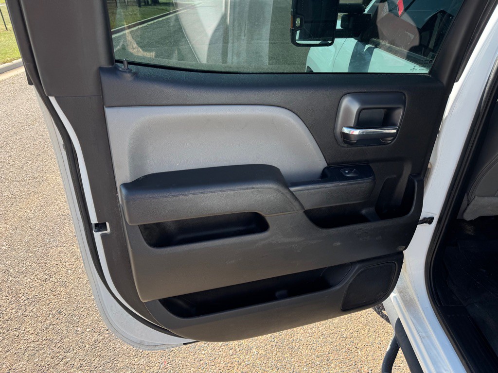 2019 Chevrolet Silverado 1500 Image 14