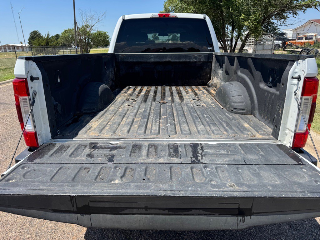 2019 Ford F-350 Image 10