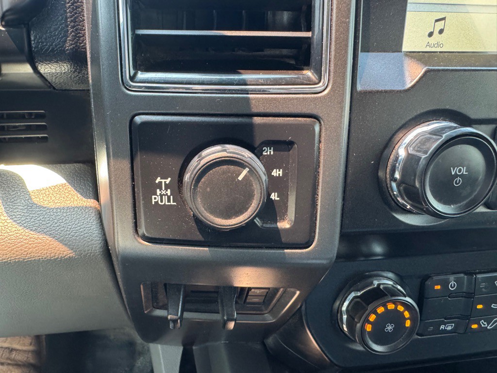 2019 Ford F-350 Image 21
