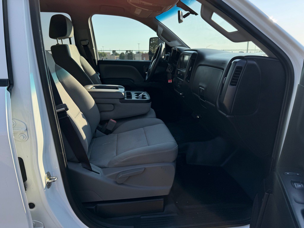 2017 Chevrolet Silverado 1500 Image 12