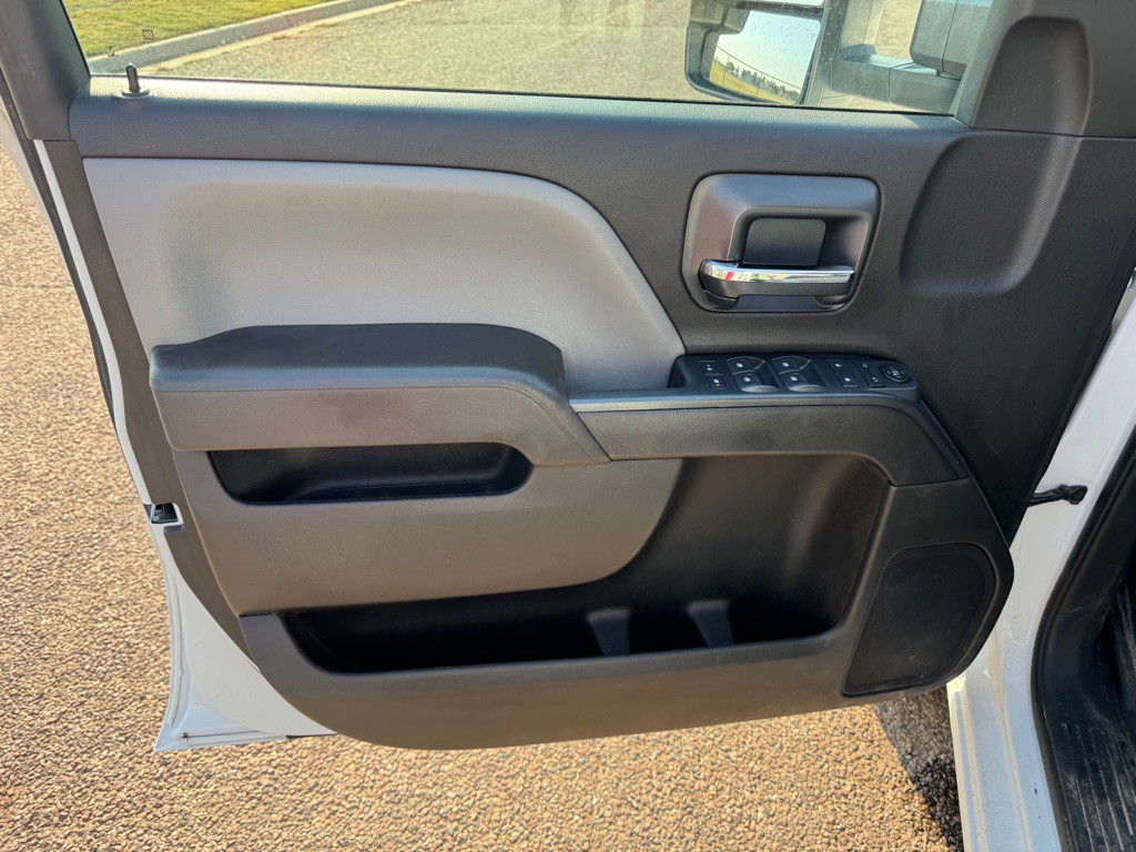 2017 Chevrolet Silverado 1500 Image 16