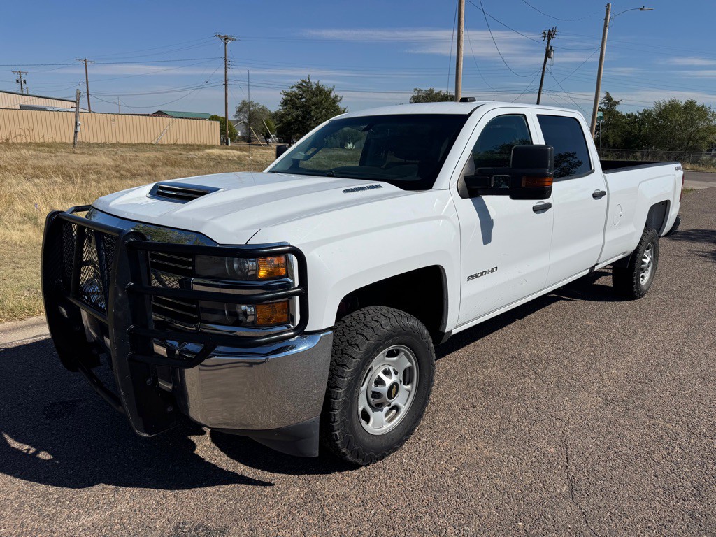 2017 Chevrolet Silverado 1500 Image 2