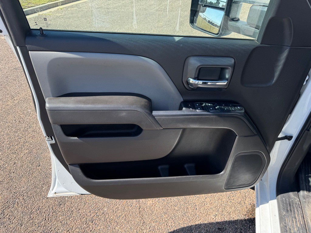 2017 Chevrolet Silverado 1500 Image 16