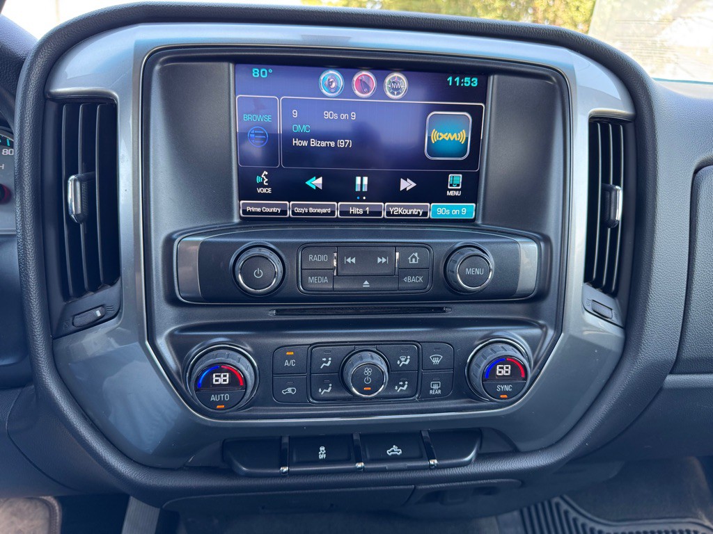 2015 Chevrolet Silverado 1500 Image 19