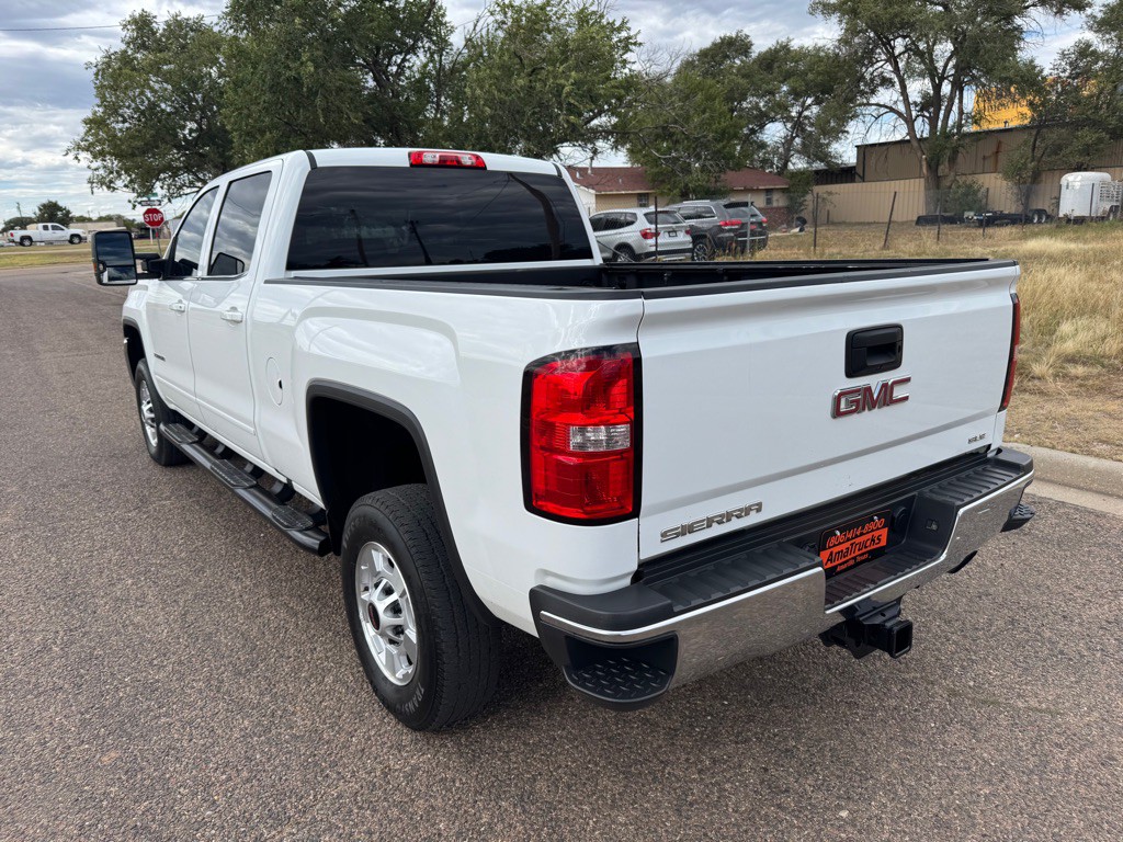 2018 GMC Sierra Image 8