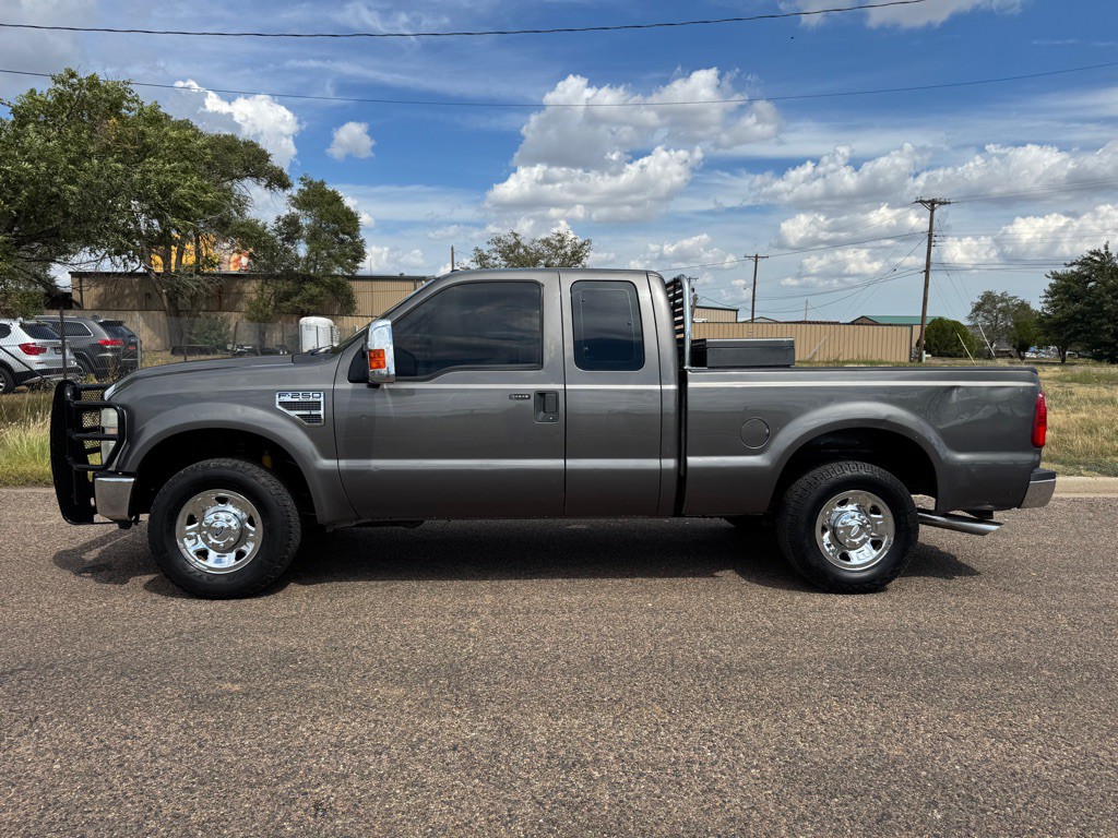2008 Ford F-250 Image 1