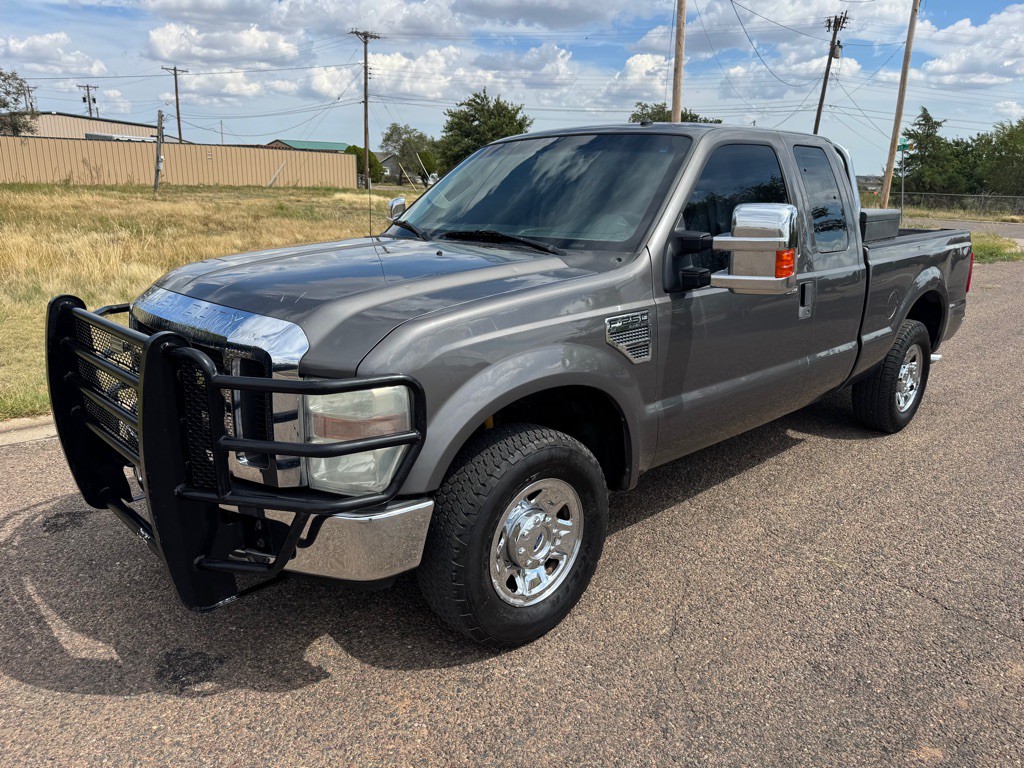 2008 Ford F-250 Image 2