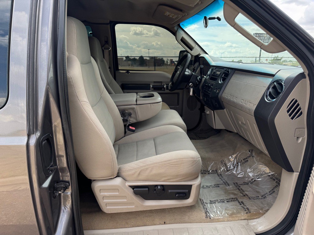 2008 Ford F-250 Image 12