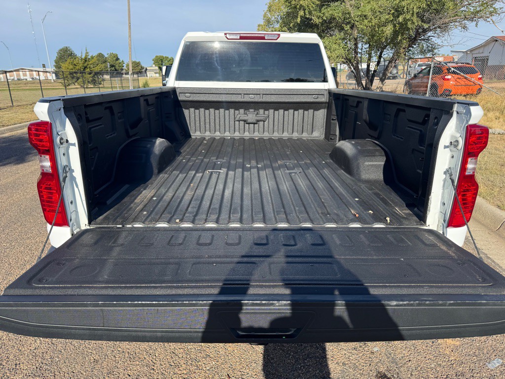 2023 Chevrolet Silverado 1500 Image 10
