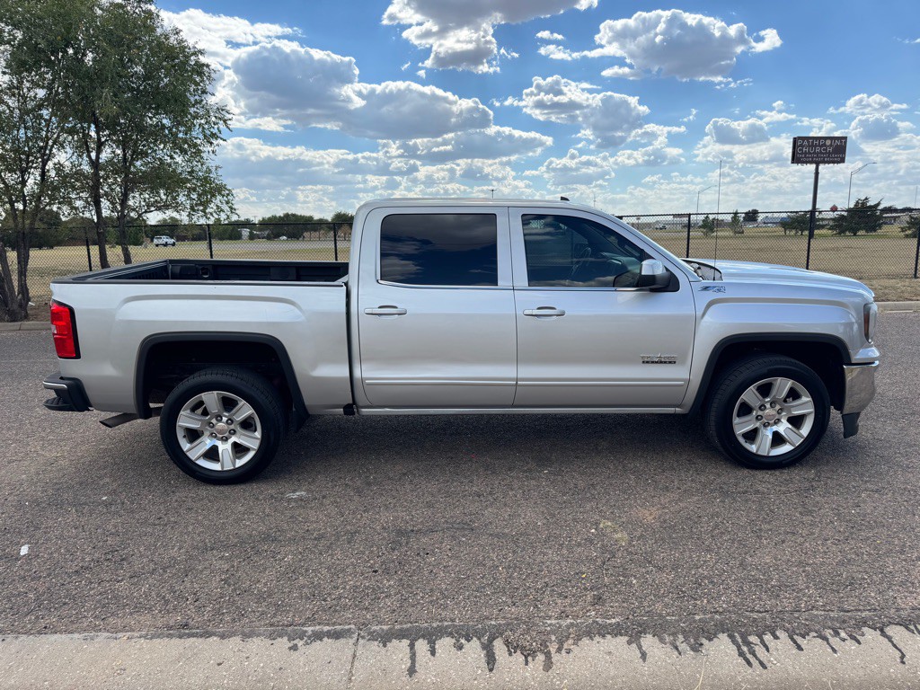 2017 GMC Sierra Image 5