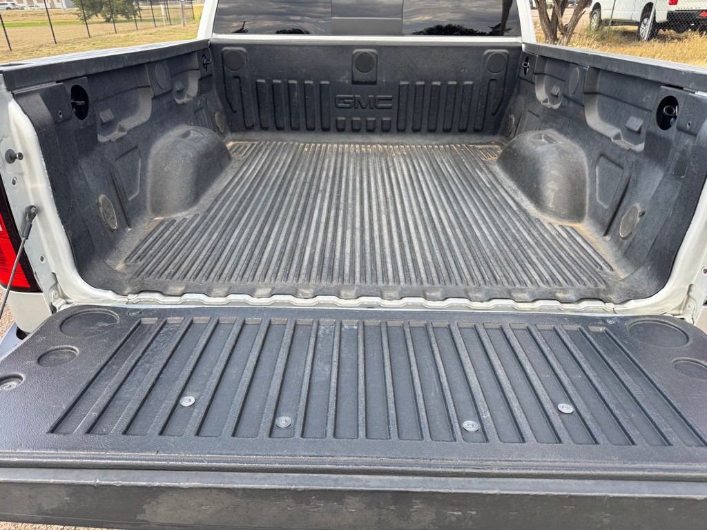 2017 GMC Sierra Image 10