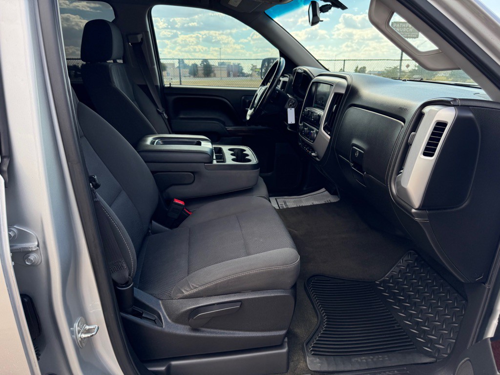2017 GMC Sierra Image 12