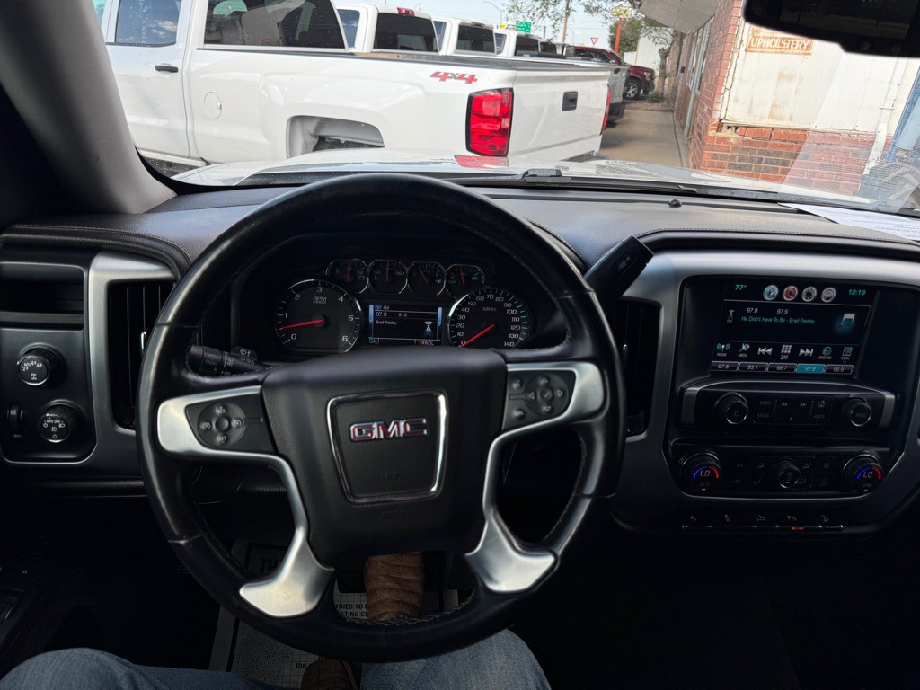 2017 GMC Sierra Image 18