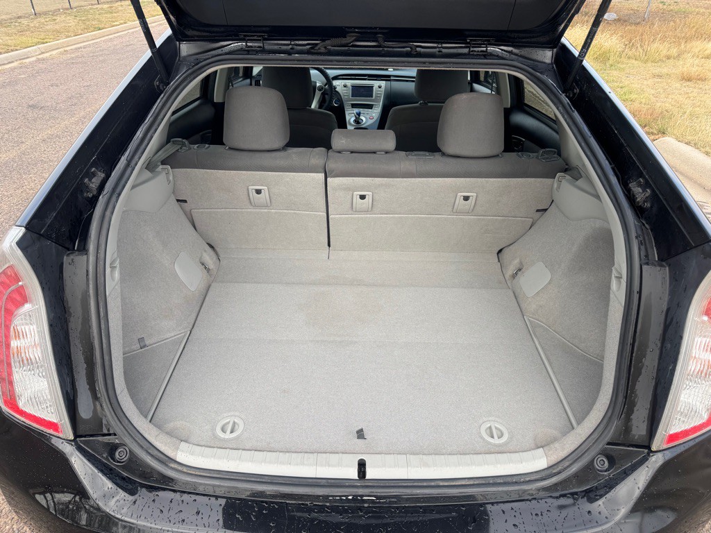 2013 Toyota Prius Image 9