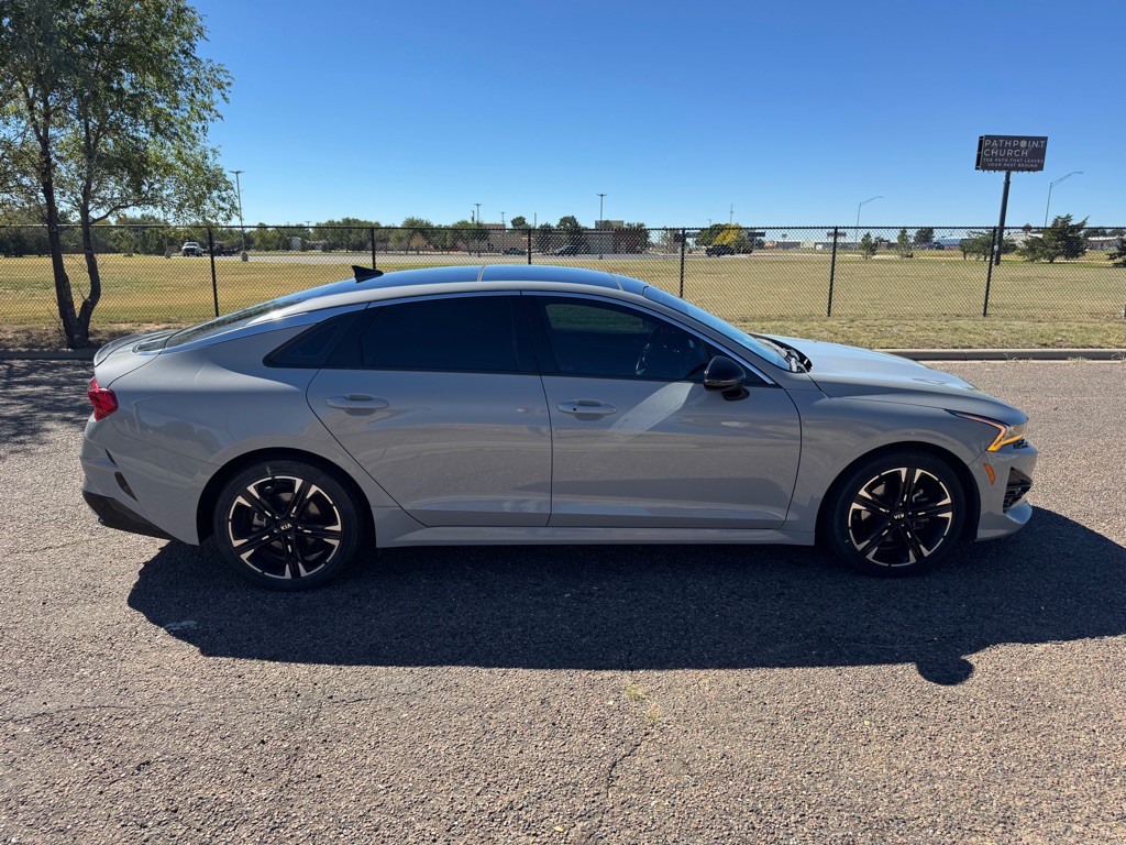 2021 Kia K5 Image 5
